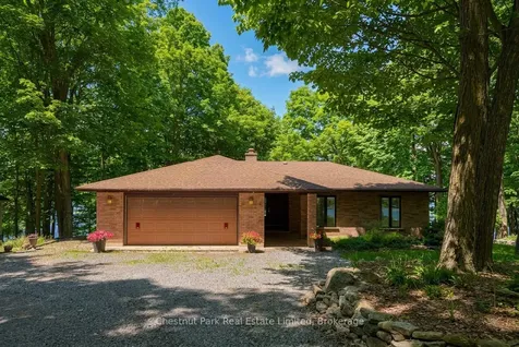 12154 Loyalist Parkway Prince Edward County ON K0K 2T0