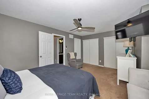 226 Arrita Street Kanata ON K2S 0J7