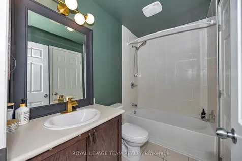 226 Arrita Street Kanata ON K2S 0J7