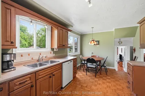 106 Baylea Drive Quinte West ON K8V 5P5