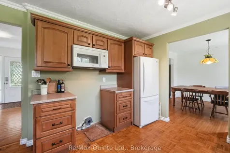 106 Baylea Drive Quinte West ON K8V 5P5