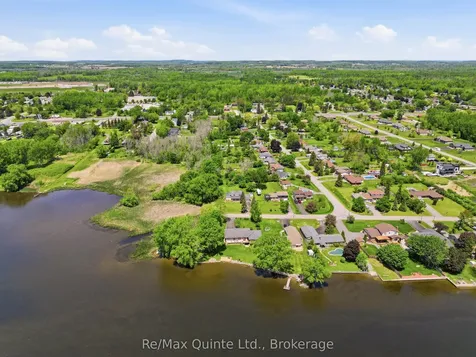 106 Baylea Drive Quinte West ON K8V 5P5