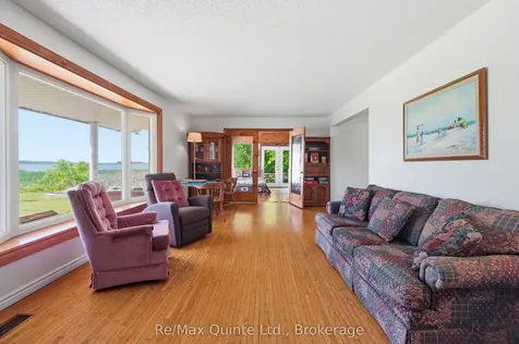 106 Baylea Drive Quinte West ON K8V 5P5