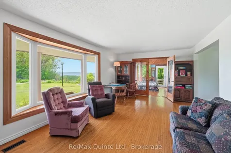 106 Baylea Drive Quinte West ON K8V 5P5