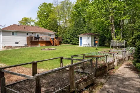 31 Hemlock Road South Bruce Peninsula ON N0H 2T0