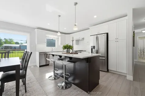 568 Whites Road Quinte West ON K8V 5P8