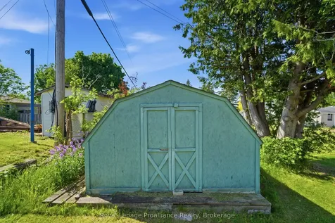 568 Whites Road Quinte West ON K8V 5P8
