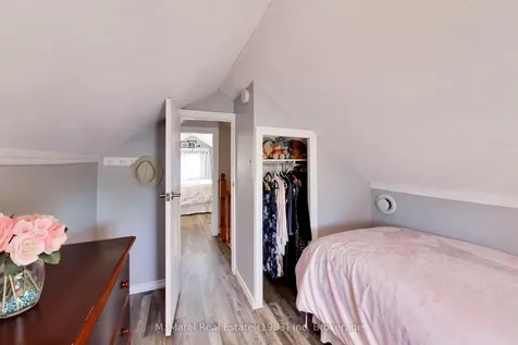 223 Margaret Avenue Hamilton ON L8E 2J1