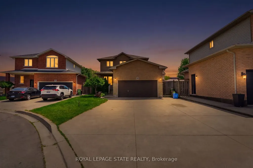 40 Lanza Court Hamilton ON L8T 5A8