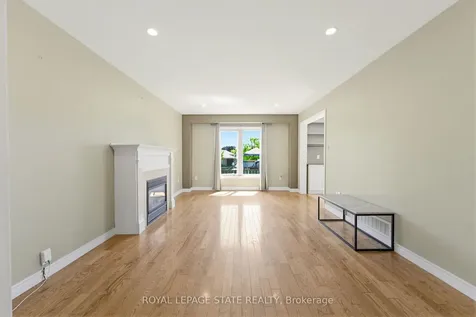 40 Lanza Court Hamilton ON L8T 5A8