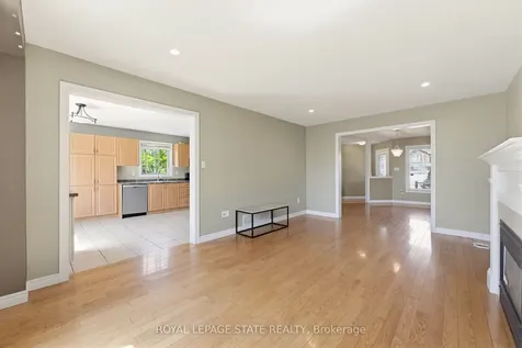 40 Lanza Court Hamilton ON L8T 5A8