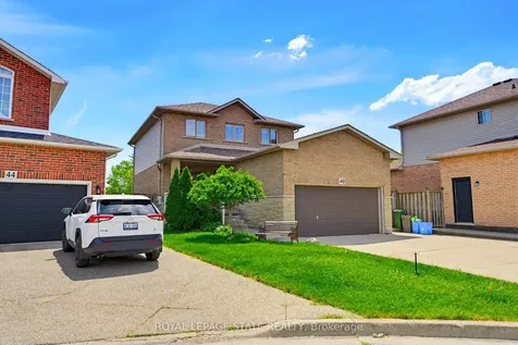 40 Lanza Court Hamilton ON L8T 5A8