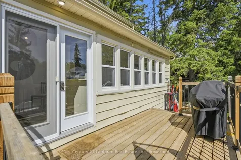 239 Foster Avenue Belleville ON K8N 3R4