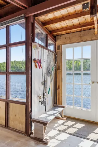 1055 Thanksgiving Rock Way Gravenhurst ON P0E 1G0