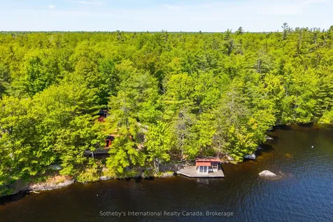 1055 Thanksgiving Rock Way Gravenhurst ON P0E 1G0