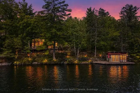 1055 Thanksgiving Rock Way Gravenhurst ON P0E 1G0