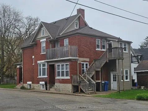 152 Homewood Avenue Kitchener ON N2M 1W9