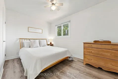46 Melbourne Street E Kawartha Lakes ON K9V 1X9