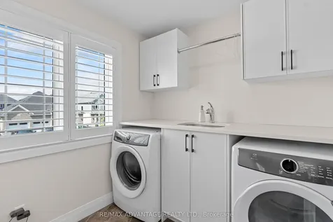 94 Mill Pond Crescent Thames Centre ON N0L 1G2
