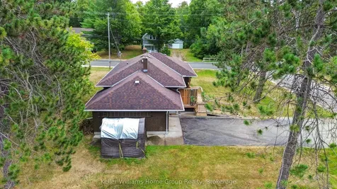 2 Easton Avenue Bancroft ON K0L 1C0