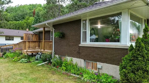 2 Easton Avenue Bancroft ON K0L 1C0