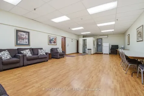 198 Scott Street E St. Catharines ON L2N 5T3
