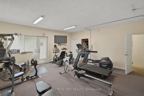 198 Scott Street E St. Catharines ON L2N 5T3
