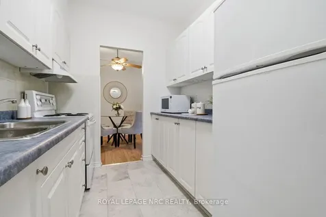 198 Scott Street E St. Catharines ON L2N 5T3