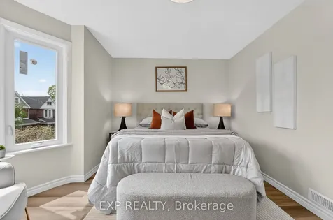 83 Beechwood Avenue Hamilton ON L8L 2S7