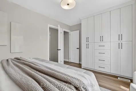 83 Beechwood Avenue Hamilton ON L8L 2S7