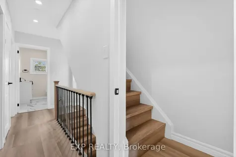 83 Beechwood Avenue Hamilton ON L8L 2S7