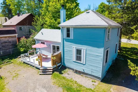 12 Tait Street Huntsville ON P1H 1W5
