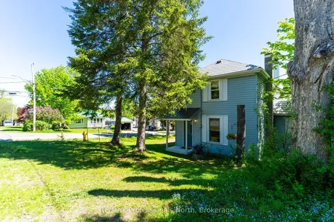 12 Tait Street Huntsville ON P1H 1W5