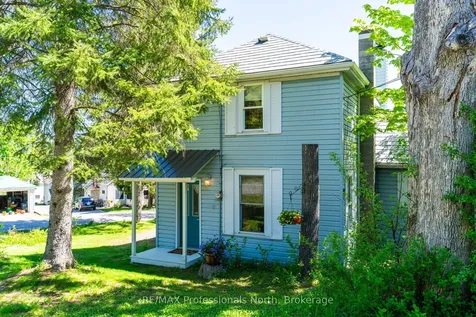 12 Tait Street Huntsville ON P1H 1W5