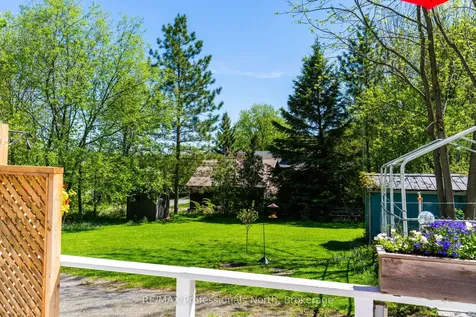 12 Tait Street Huntsville ON P1H 1W5