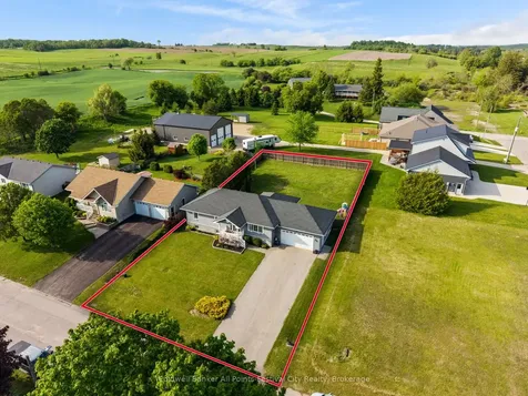 695 Hamilton Street Huron-kinloss ON N0G 2H0