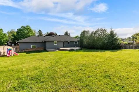 695 Hamilton Street Huron-kinloss ON N0G 2H0
