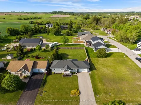 695 Hamilton Street Huron-kinloss ON N0G 2H0