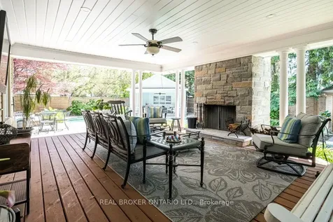 64 Miller Drive Hamilton ON L9G 2J1