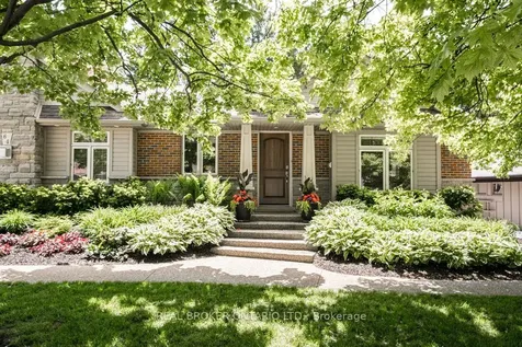 64 Miller Drive Hamilton ON L9G 2J1