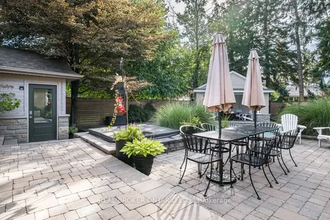 64 Miller Drive Hamilton ON L9G 2J1