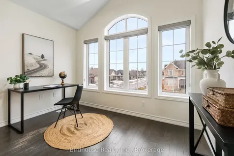 53 Hancock Crescent Kawartha Lakes ON K9V 0P4