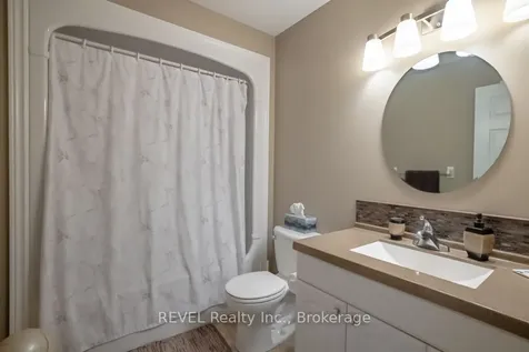 3191 Bethune Avenue Fort Erie ON L0S 1N0