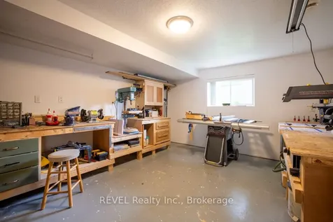 3191 Bethune Avenue Fort Erie ON L0S 1N0