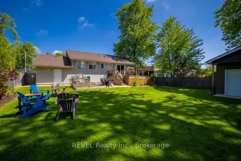 3191 Bethune Avenue Fort Erie ON L0S 1N0