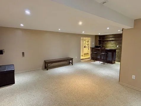 10 Chown Crescent Belleville ON K8P 4P9