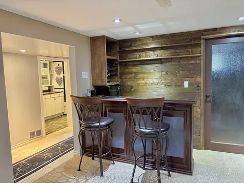10 Chown Crescent Belleville ON K8P 4P9