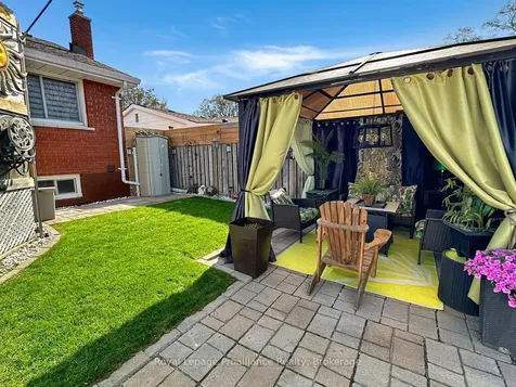 10 Chown Crescent Belleville ON K8P 4P9