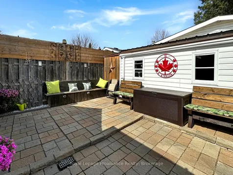 10 Chown Crescent Belleville ON K8P 4P9