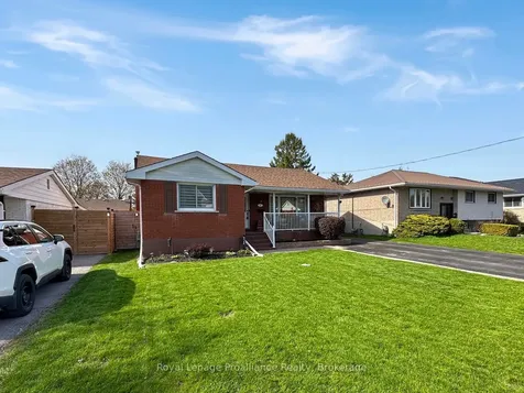 10 Chown Crescent Belleville ON K8P 4P9